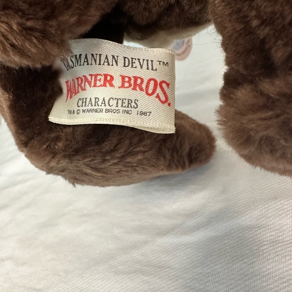 Vintage 1987 TAZ Tasmanian Devil Plush Warner Bros. INC with Tags - Picture 6 of 9